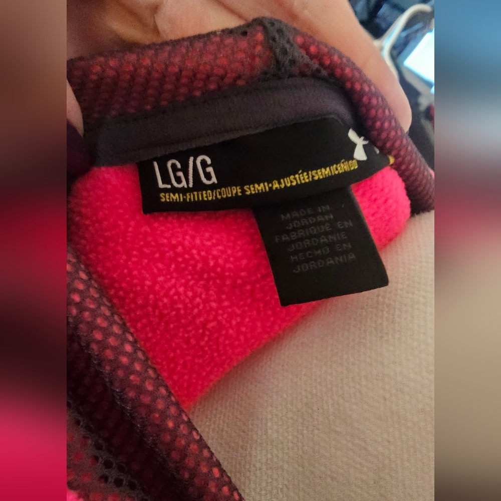 Under Armour Neon Pink Pullover - Picture 5 of 10